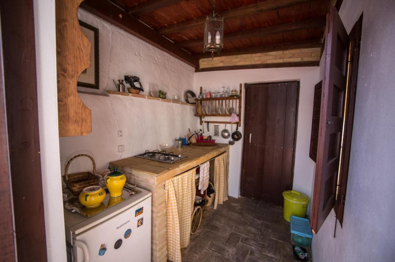 Апартаменты La Casa Del Cura 1935 Алькала-де-Гвадаира Экстерьер фото