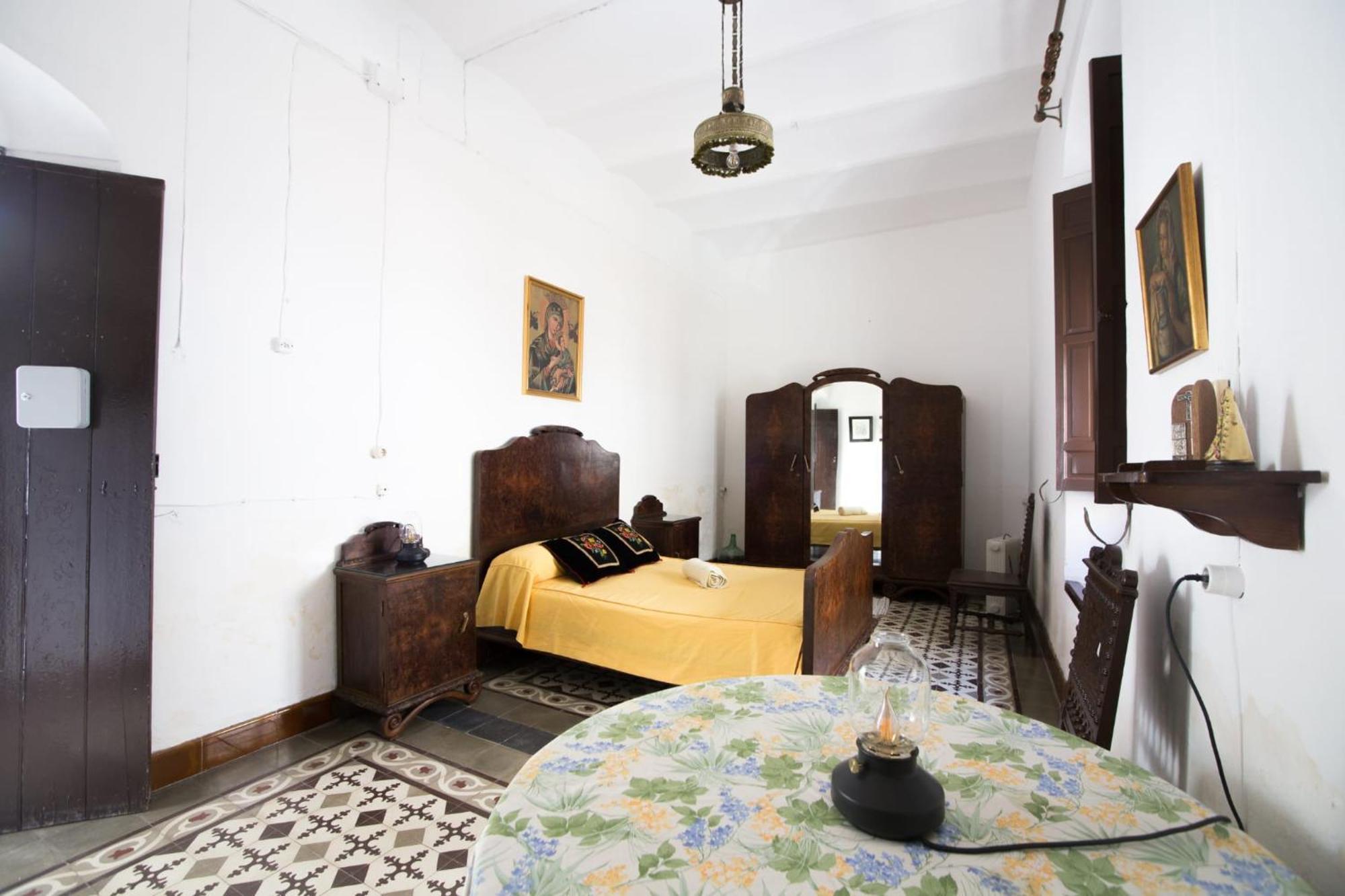 Апартаменты La Casa Del Cura 1935 Алькала-де-Гвадаира Экстерьер фото
